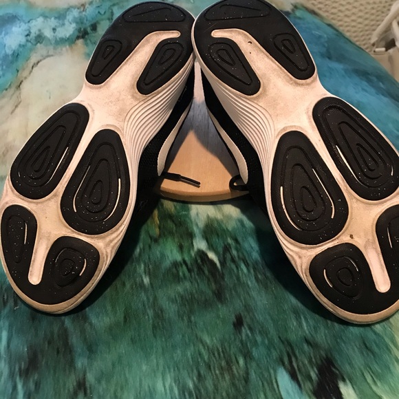 Sneakers... - Picture 2 of 3